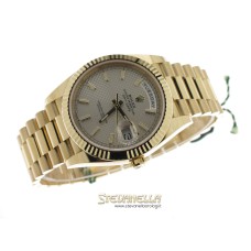 Rolex Daydate 40mm Silver Diagonal index Dial ref. 228238 nuovo